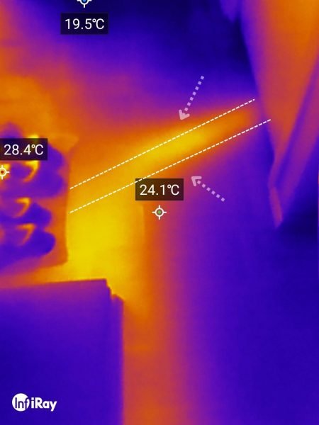 Tubo Acqua Calda Termosifone